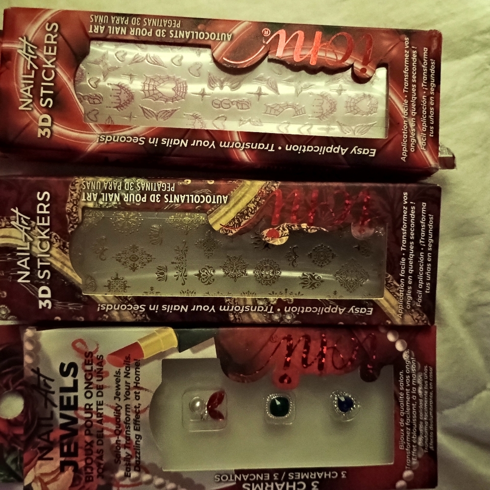Nail art new in box!